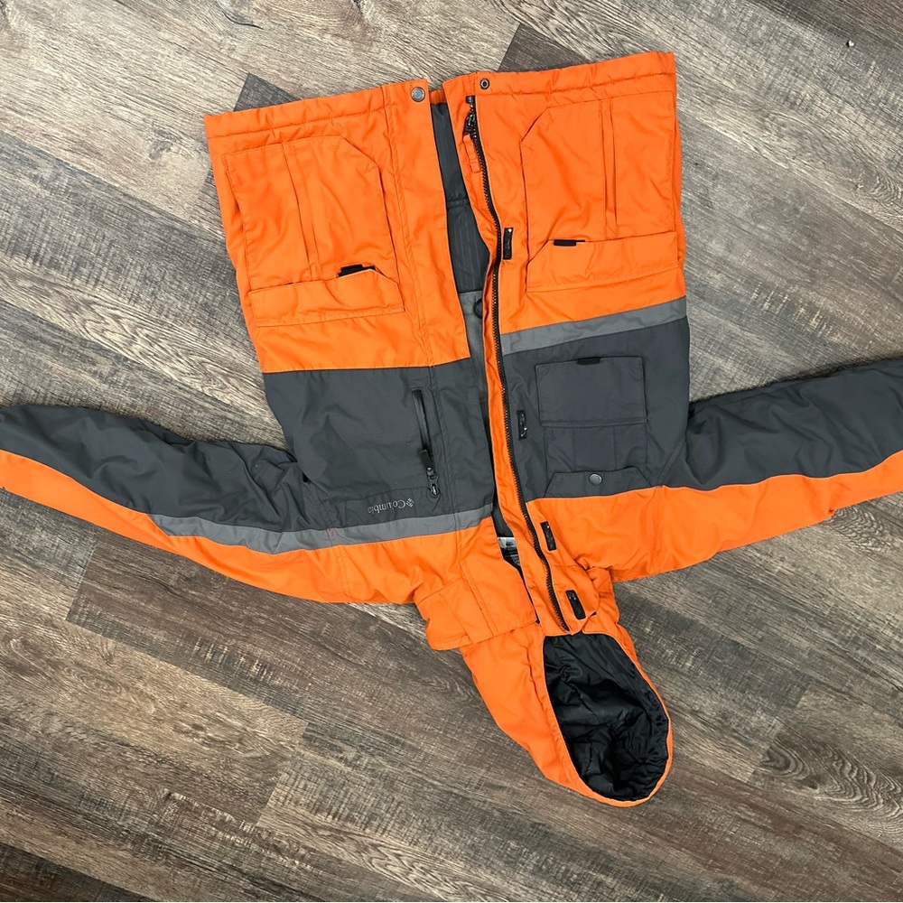 Columbia youth ski coat.